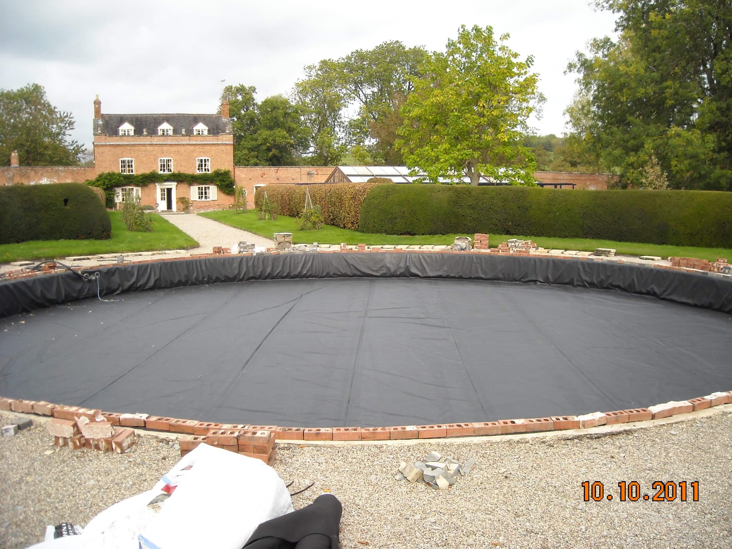 image-of-circular-pond-liner